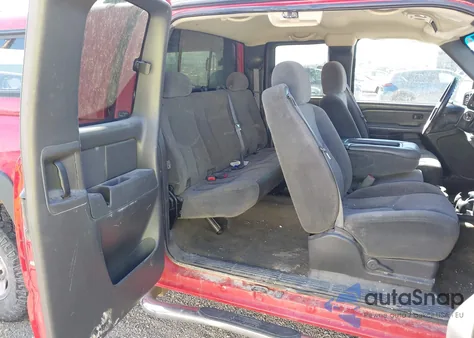 2006 Chevrolet Silverado 2500Hd Lt1 from USA, damaged, VIN 1GCHK29U86E235854